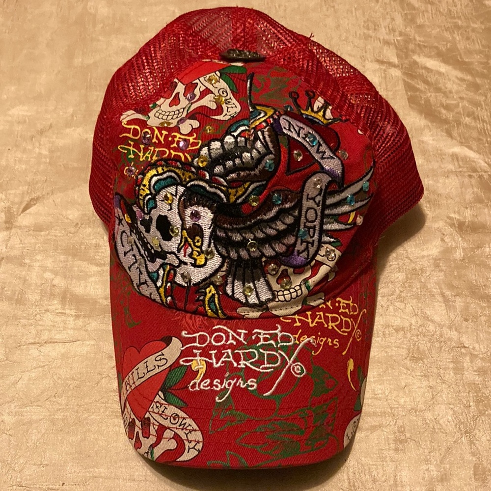 Ed Hardy Love Kills Slowly Rhinestone Skull Snapback